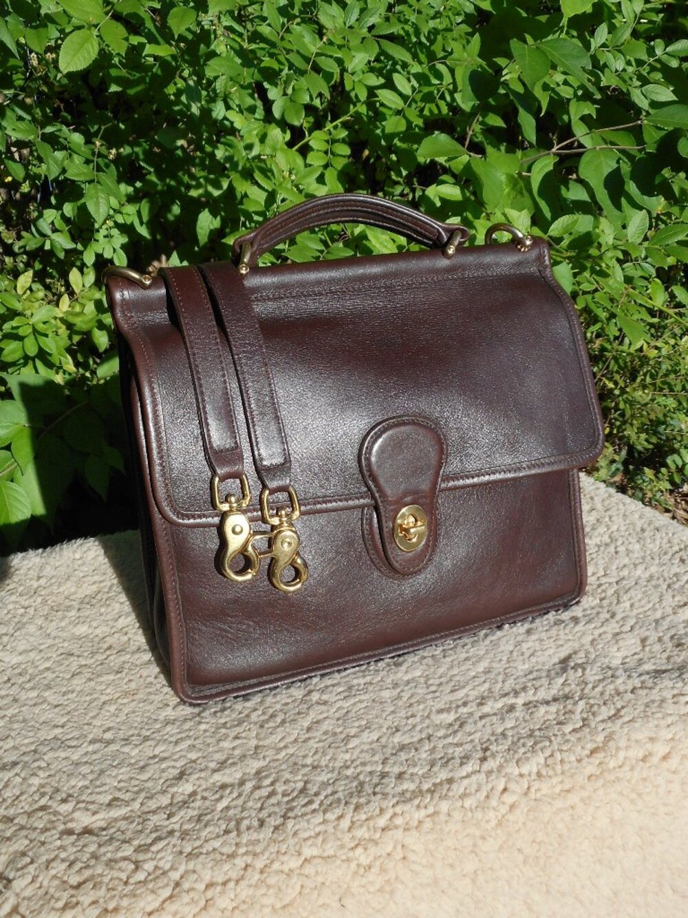 Vintage Coach Willis Bag 9927, in Mahogany EUC